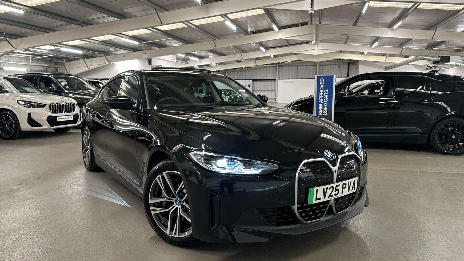 Used BMW i4 2025 for sale - 77616849: Photo 40