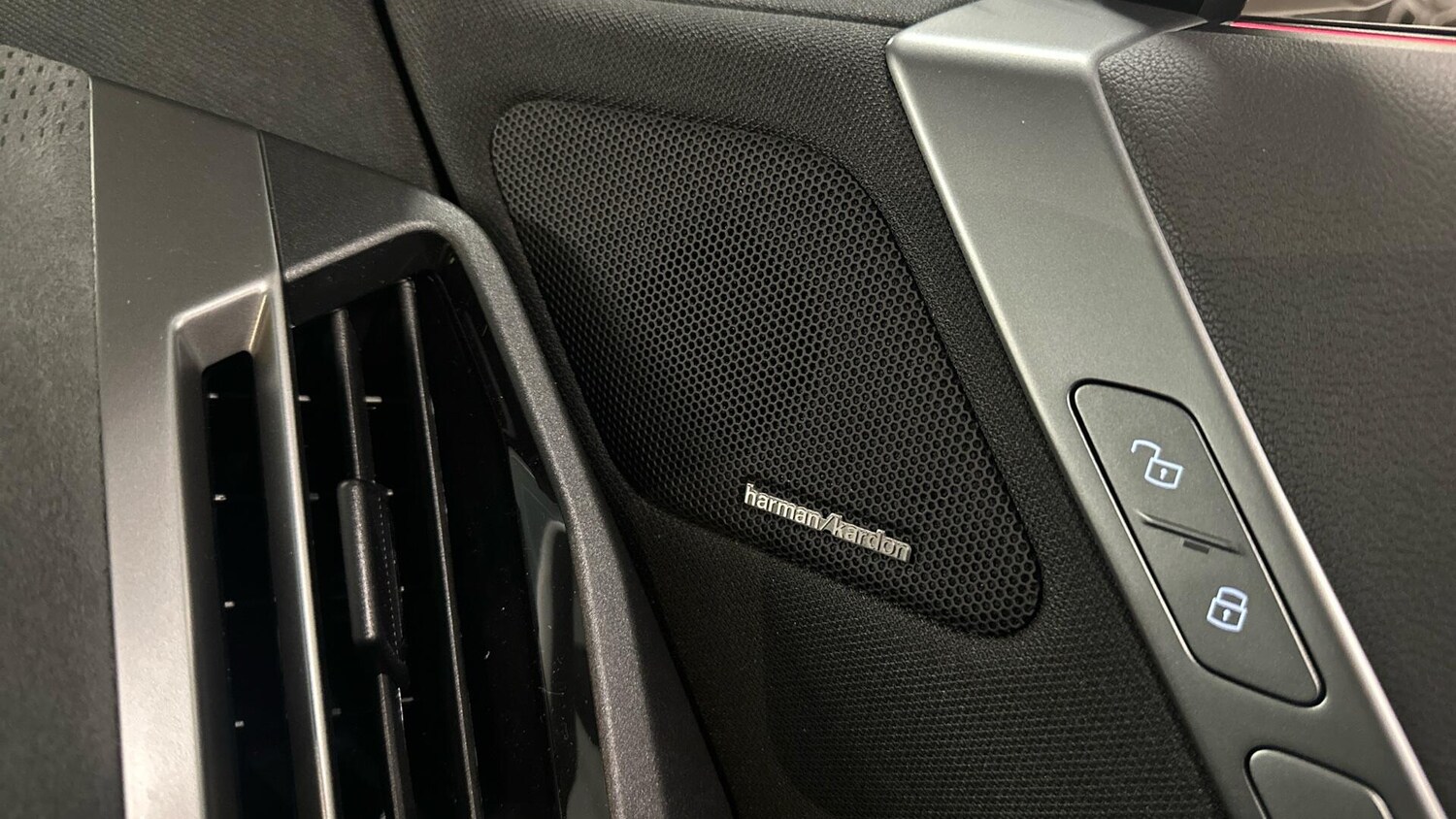 Used BMW iX for sale - 78135832: Photo 31