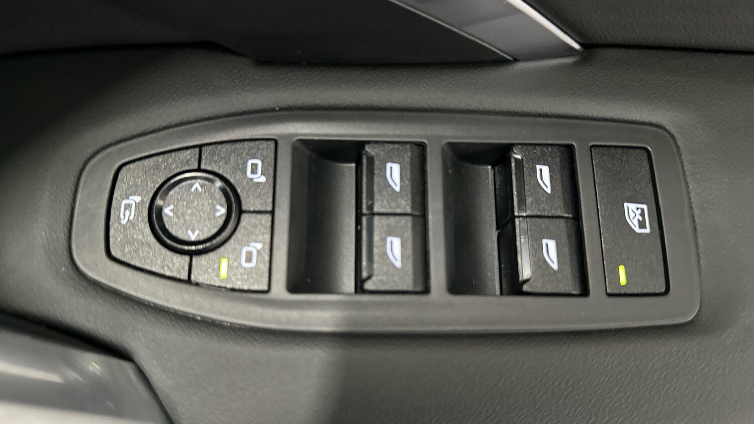 Used BMW iX2 2025 for sale - 77616845: Photo 26