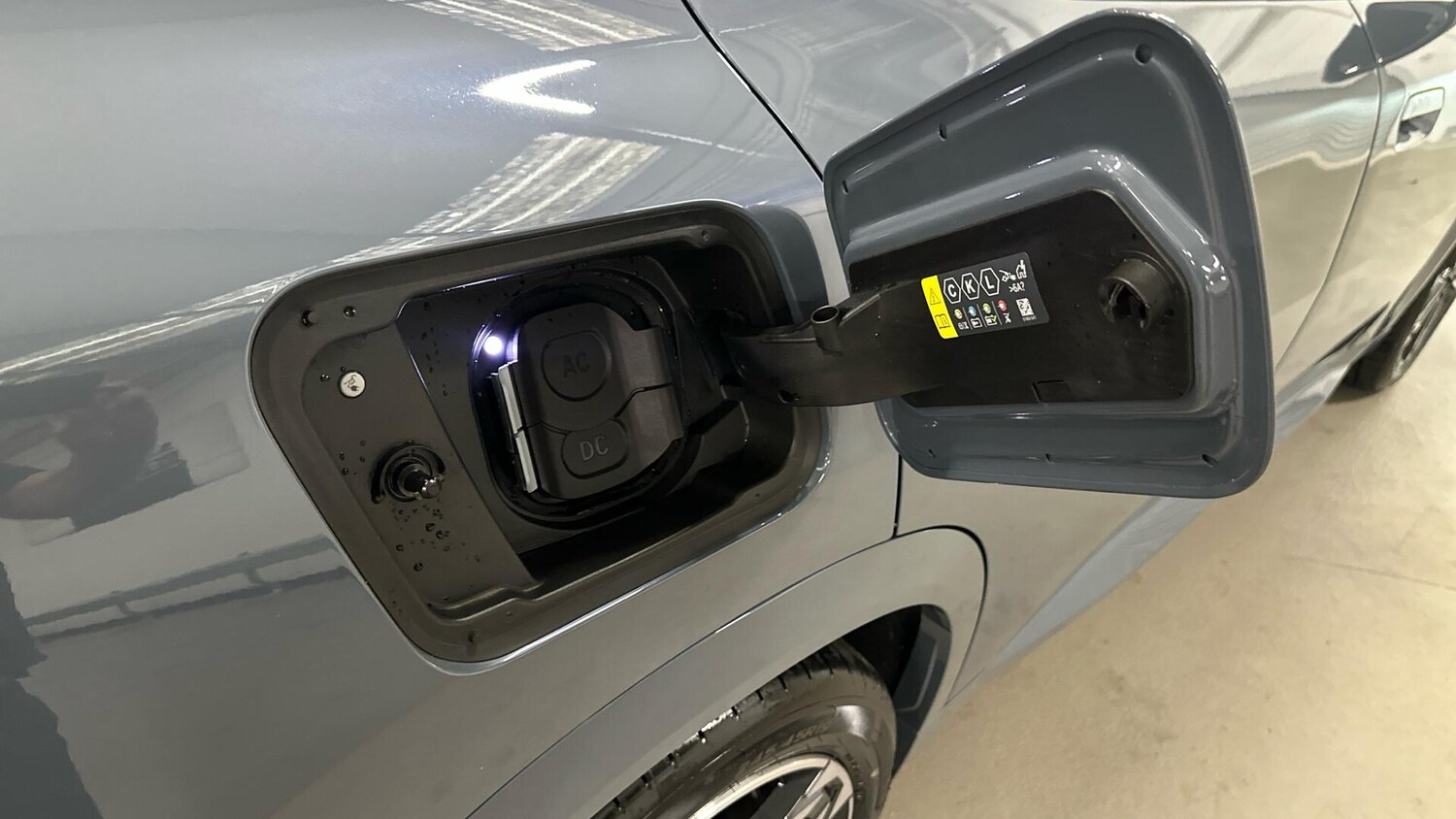 Used BMW iX2 2025 for sale - 77616845: Photo 38