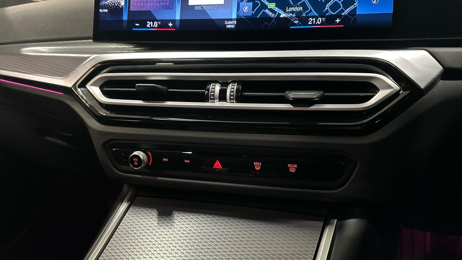 Used BMW 3 Series 2024 for sale - 77616857: Photo 21