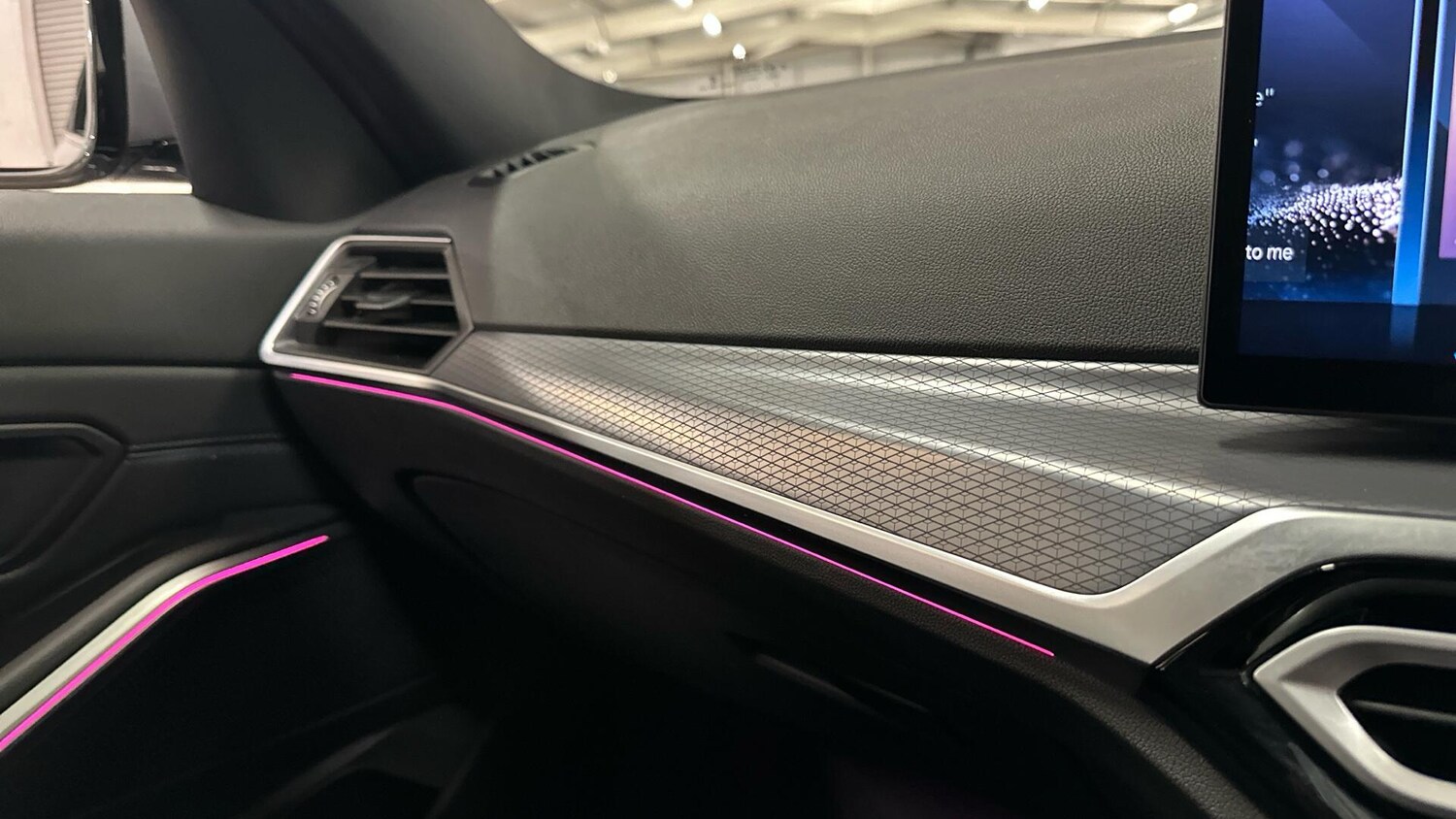 Used BMW 3 Series 2024 for sale - 77616857: Photo 24