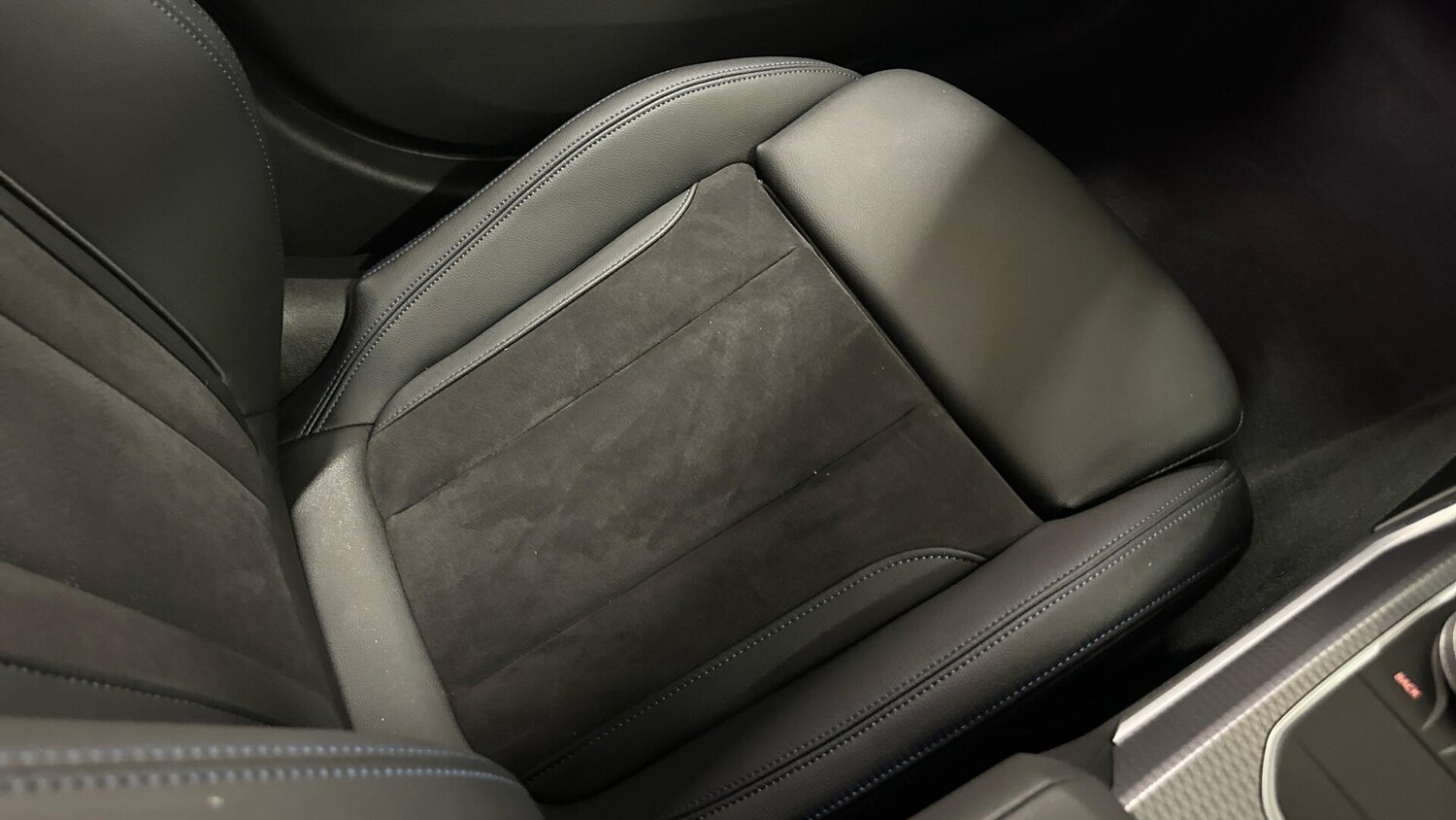 Used BMW 3 Series 2024 for sale - 77616857: Photo 26