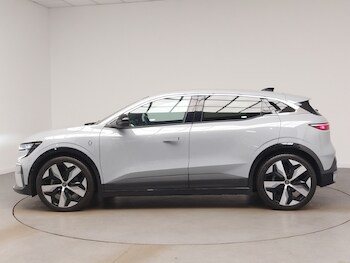 Used Renault Megane E Tech 2024 for sale - 77798775: Photo