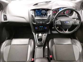 Used Ford Focus 2017 for sale - 76450840: Photo