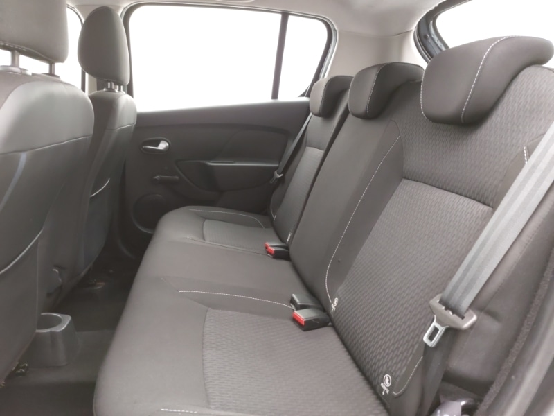 Used Dacia Sandero 2017 for sale - 76160312: Photo 6