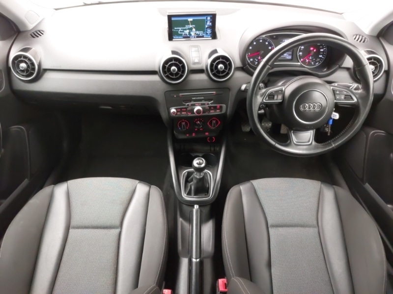 Used Audi A1 2018 for sale - 78169542: Photo 2