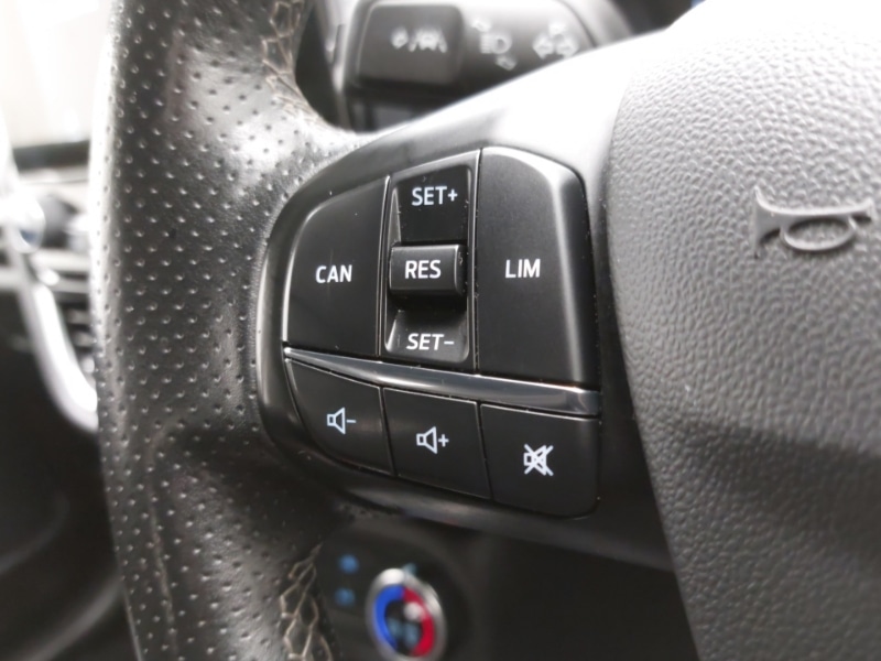 Used Ford Fiesta 2018 for sale - 76566778: Photo 14