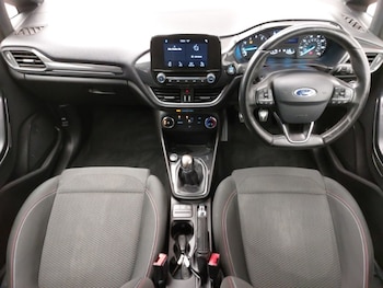 Used Ford Fiesta 2018 for sale - 76566778: Photo