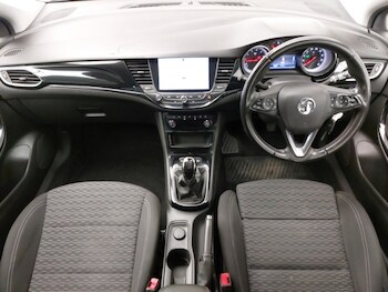Used Vauxhall Astra 2018 for sale - 76511496: Photo