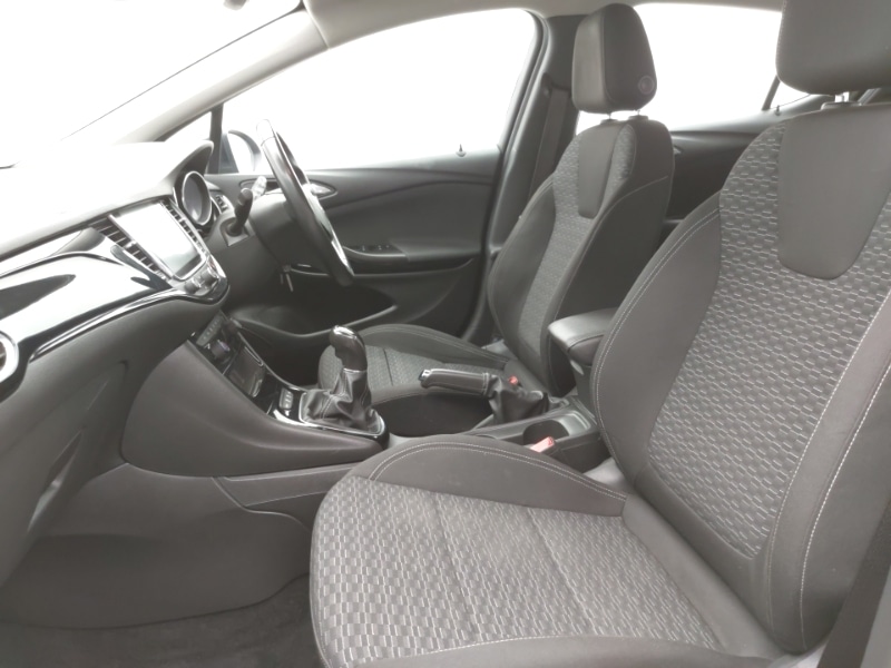 Used Vauxhall Astra 2018 for sale - 76511496: Photo 5