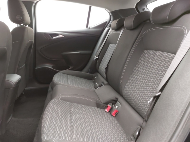 Used Vauxhall Astra 2018 for sale - 76511496: Photo 6