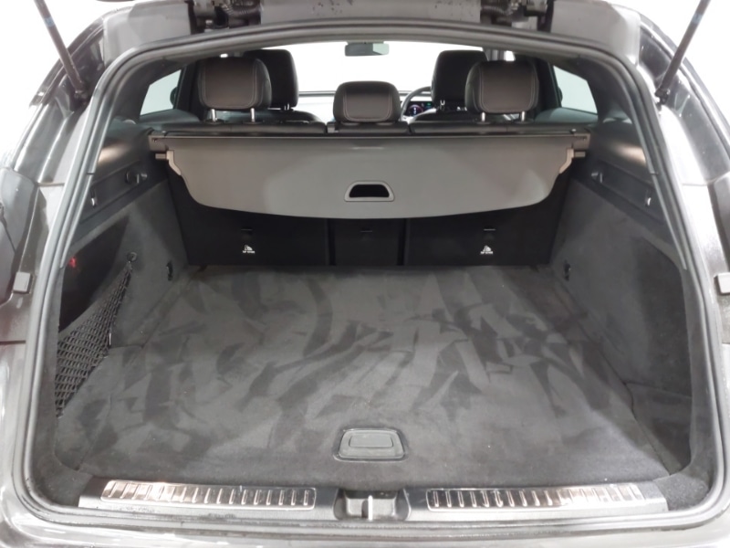 Used Mercedes-Benz EQC 2022 for sale - 77960434: Photo 8