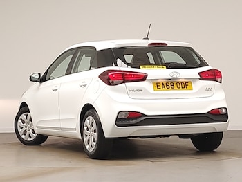 Used Hyundai i20 2018 for sale - 78312198: Photo