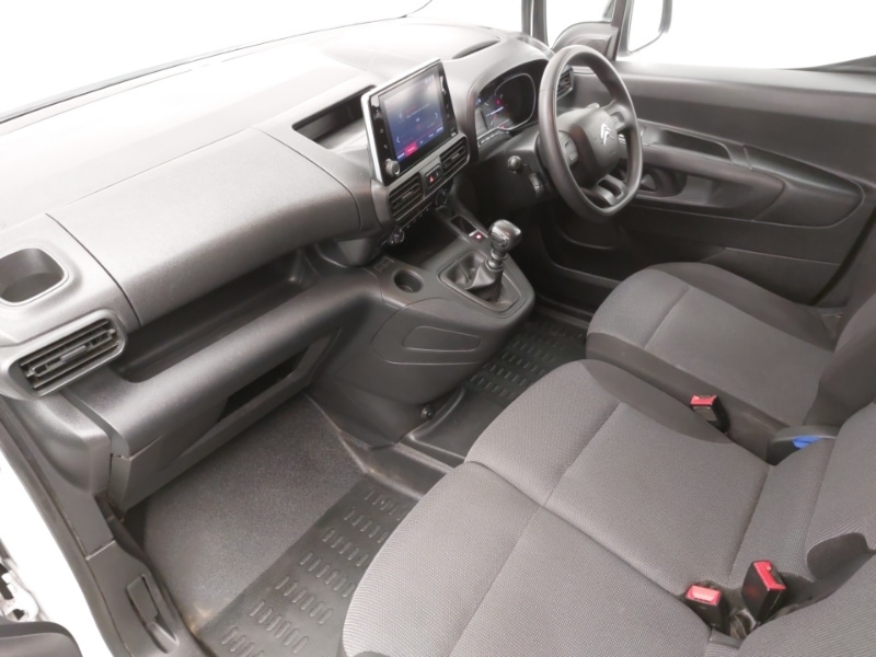 Used Citroen Berlingo 2022 for sale - 77663804: Photo 2