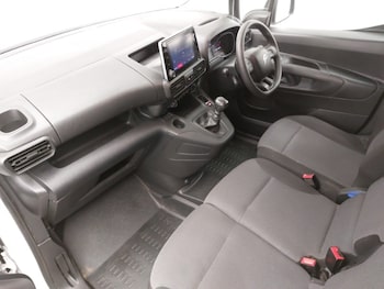 Used Citroen Berlingo 2022 for sale - 77663804: Photo