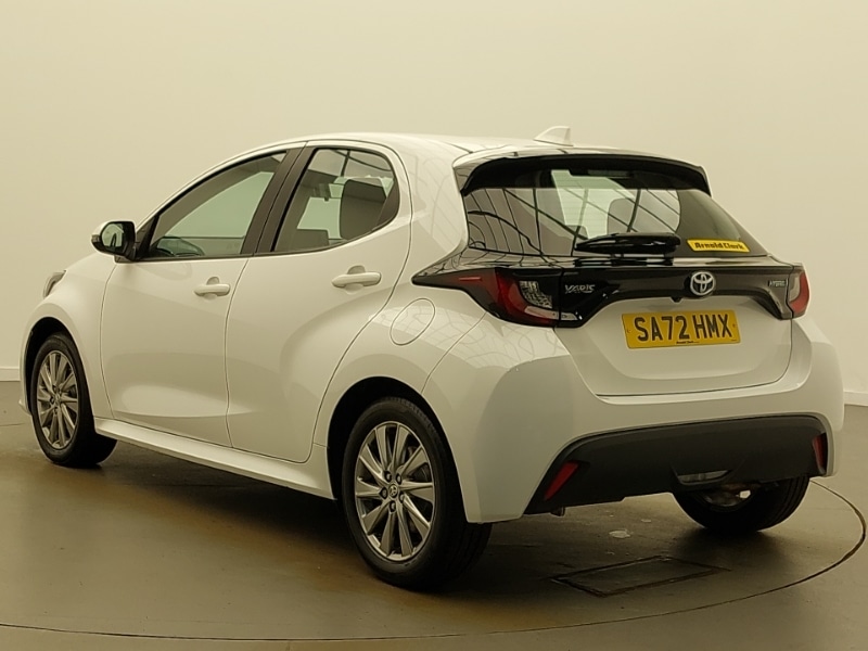 Used Toyota Yaris 2022 for sale - 77108117: Photo 3