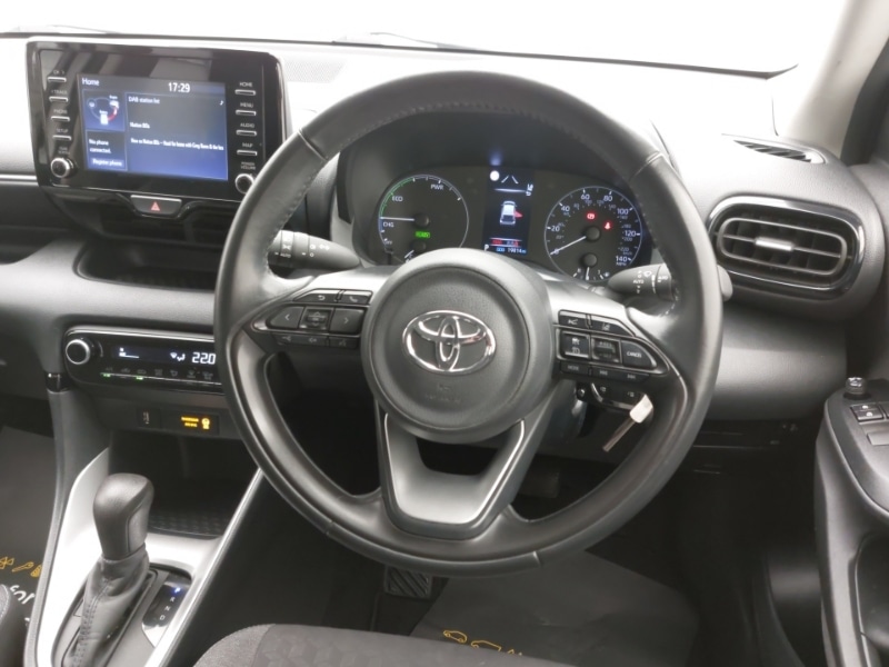 Used Toyota Yaris 2022 for sale - 77108117: Photo 7
