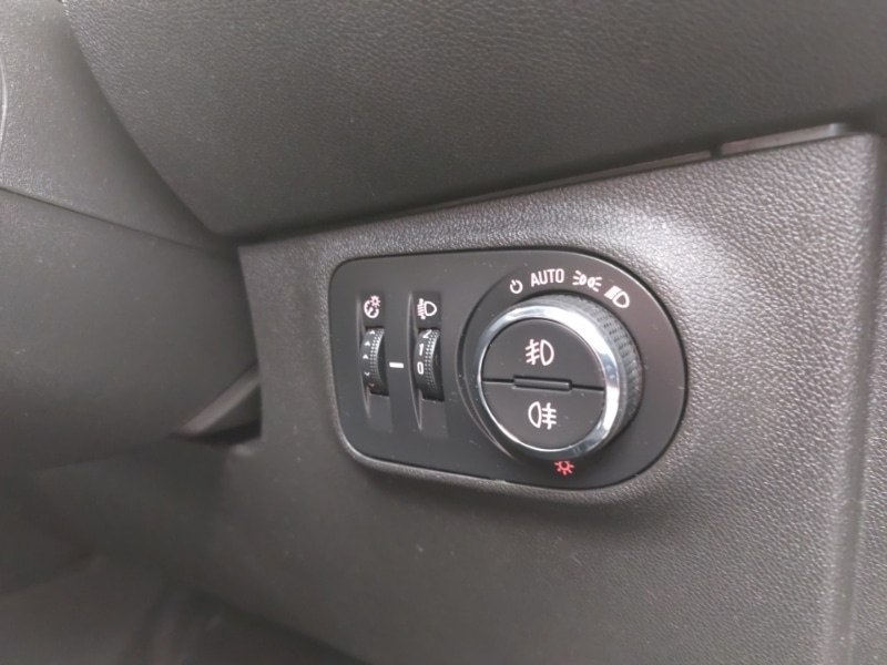 Used Vauxhall Corsa 2017 for sale - 77623096: Photo 18