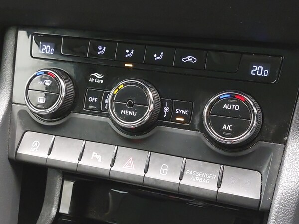Used Skoda Karoq 2019 for sale - 76052491: Photo 13
