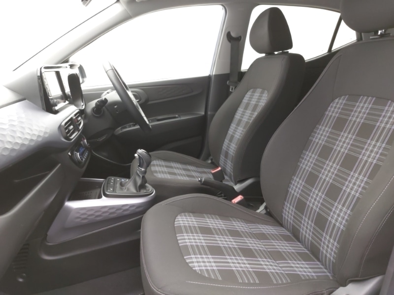 Used Hyundai i10 2024 for sale - 77149737: Photo 5