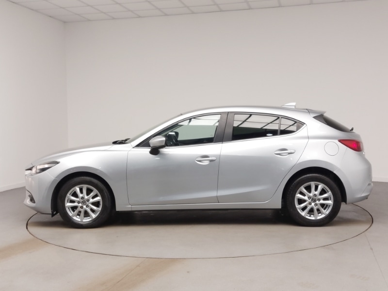 Used Mazda Mazda3 2017 for sale - 77264908: Photo 4