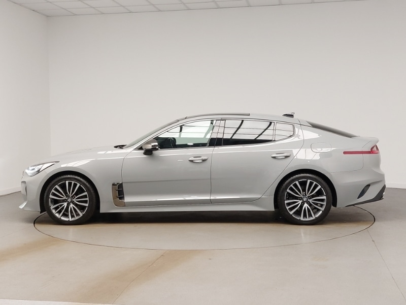 Used Kia Stinger 2019 for sale - 77921860: Photo 4