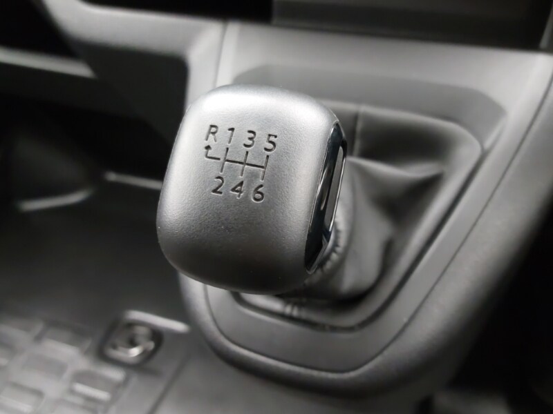 Used Vauxhall Vivaro 2024 for sale - 76713568: Photo 16