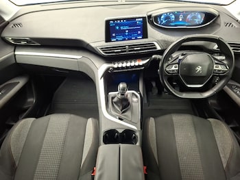 Used Peugeot 3008 2017 for sale - 79299002: Photo
