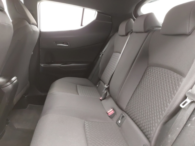 Used Toyota C-HR 2023 for sale - 78225001: Photo 6