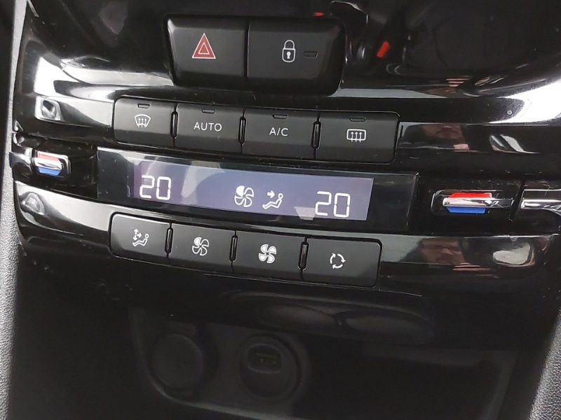 Used Peugeot 2008 2019 for sale - 76737082: Photo 13