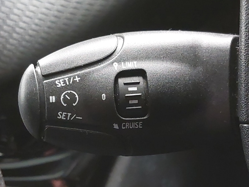 Used Peugeot 2008 2019 for sale - 76737082: Photo 16