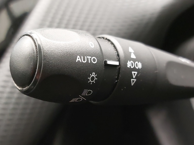 Used Peugeot 2008 2019 for sale - 76737082: Photo 17