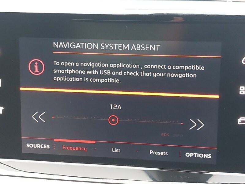 Used Peugeot 2008 2022 for sale - 76683668: Photo 12