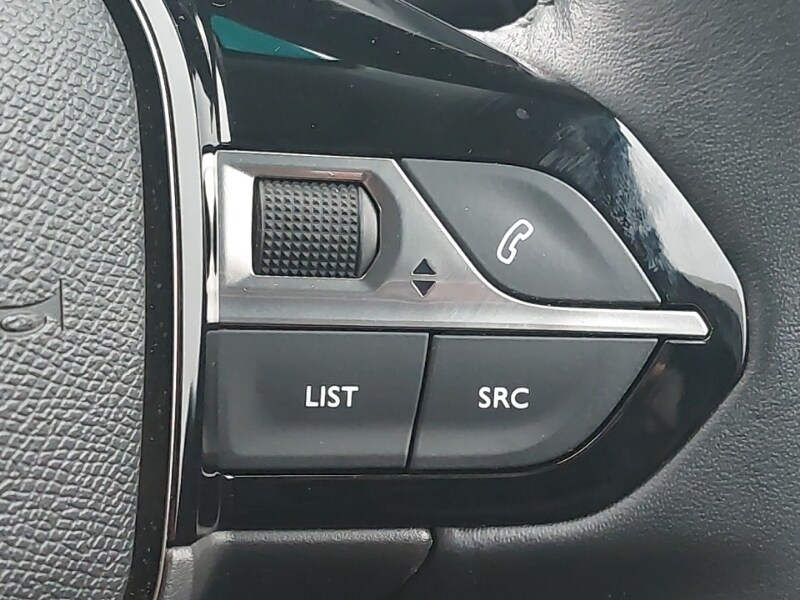 Used Peugeot 2008 2022 for sale - 76683668: Photo 16