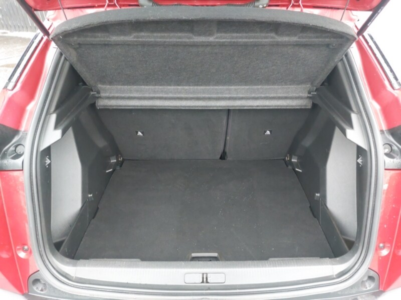 Used Peugeot 2008 2022 for sale - 76683668: Photo 8