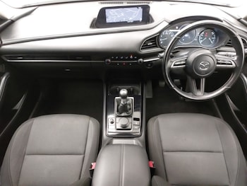 Used Mazda CX-30 2021 for sale - 76294161: Photo 2