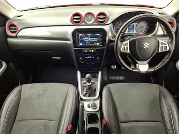 Used Suzuki Vitara 2017 for sale - 79561403: Photo
