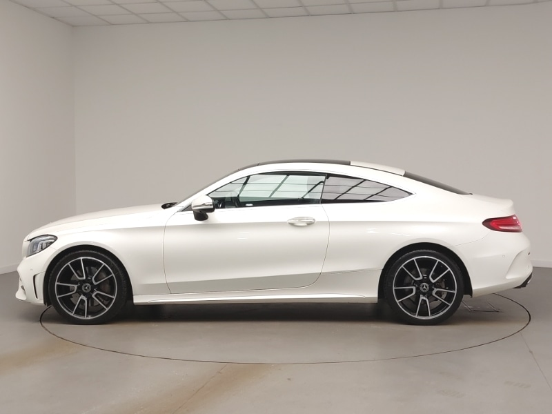 Used Mercedes-Benz C Class 2020 for sale - 76721645: Photo 4