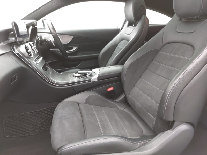 Used Mercedes-Benz C Class 2020 for sale - 76721645: Photo 5