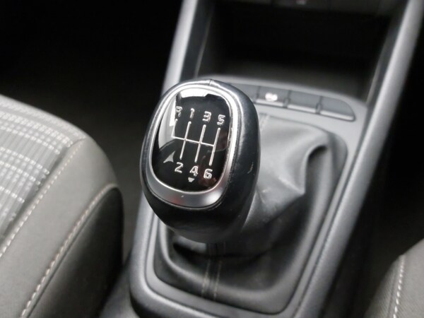 Used Kia Stonic 2021 for sale - 76195772: Photo 14