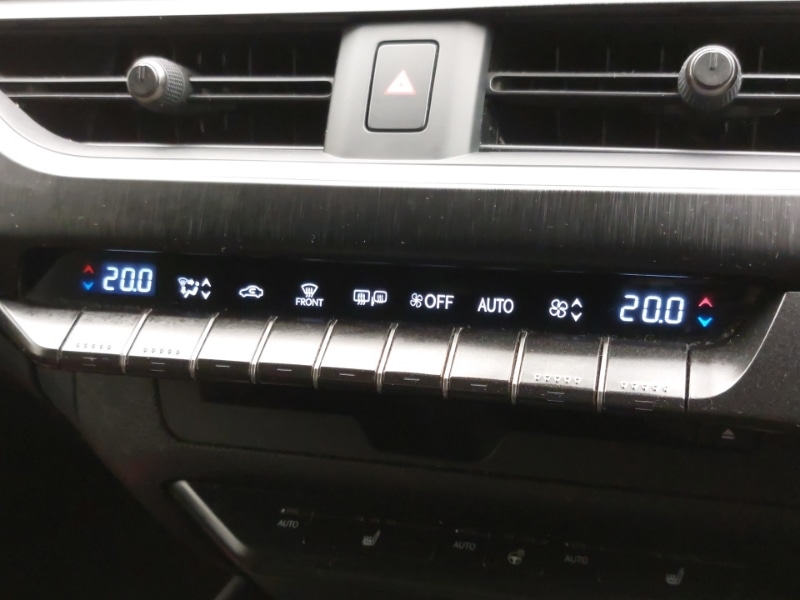 Used Lexus UX 2019 for sale - 76188121: Photo 13