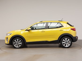Used Kia Stonic 2023 for sale - 79480932: Photo