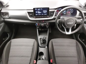 Used Kia Stonic 2021 for sale - 77605663: Photo
