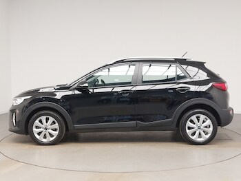 Used Kia Stonic 2021 for sale - 77605663: Photo