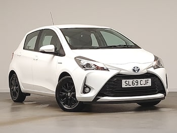 Used Toyota Yaris 2019 for sale - 77518030: Photo
