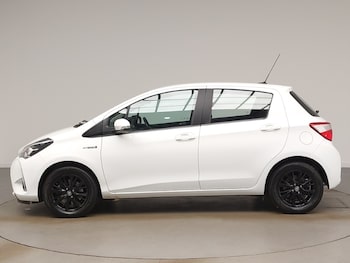 Used Toyota Yaris 2019 for sale - 77518030: Photo