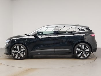 Used Renault Megane E Tech 2023 for sale - 77482771: Photo