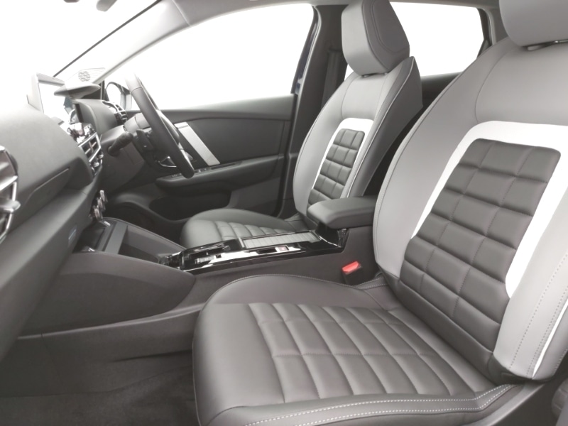 Used Citroen C4 2025 for sale - 76264643: Photo 5