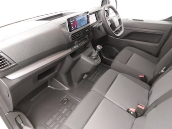 Used Vauxhall Vivaro 2024 for sale - 77234923: Photo